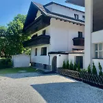 Gastuna Suites-familienapartment