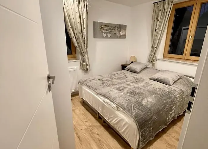 Gastuna Suites-familienapartment Apartman